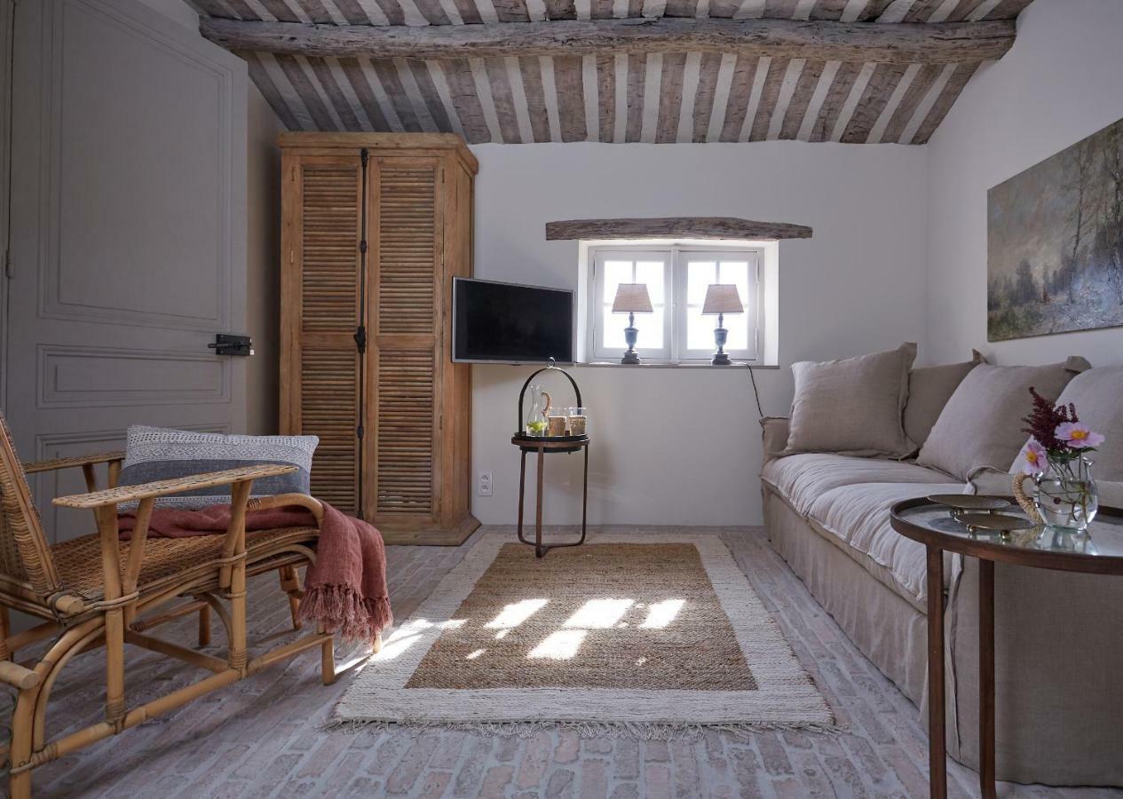 L'Escale Du Ciel Bed & Breakfast Le Bar-sur-Loup Exterior foto